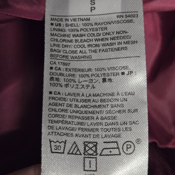 Banana Republic Satin Bomber Jacket Size S – “Beet Root” Burgundy Zip-Up - Picture 8 of 9